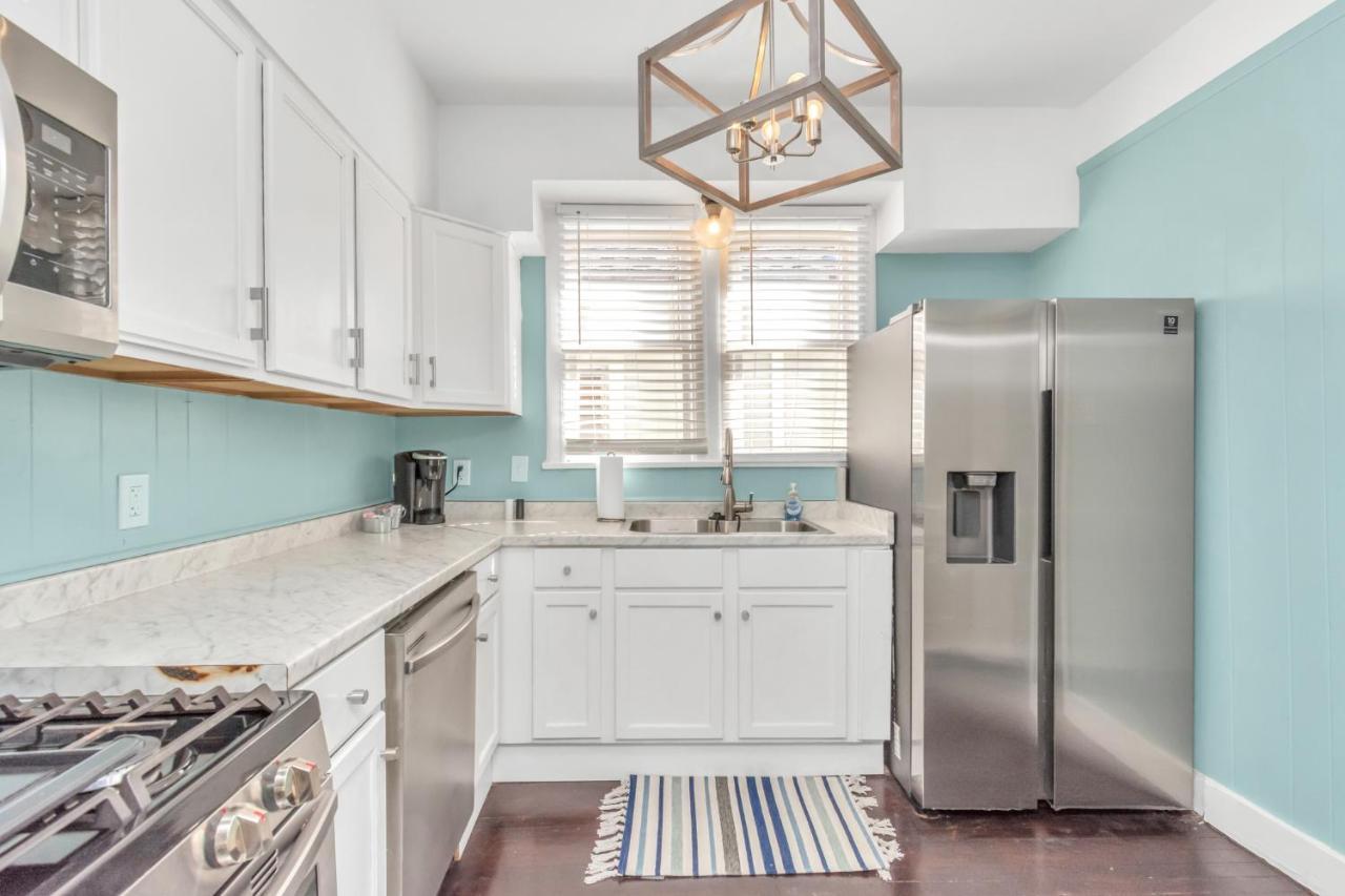2 Kitchens,2 Living Rooms,4 Bedrooms-Close To All! Galveston Kültér fotó