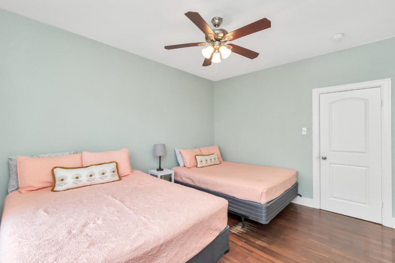 2 Kitchens,2 Living Rooms,4 Bedrooms-Close To All! Galveston Kültér fotó