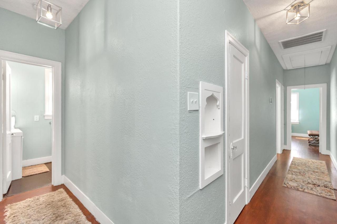 2 Kitchens,2 Living Rooms,4 Bedrooms-Close To All! Galveston Kültér fotó