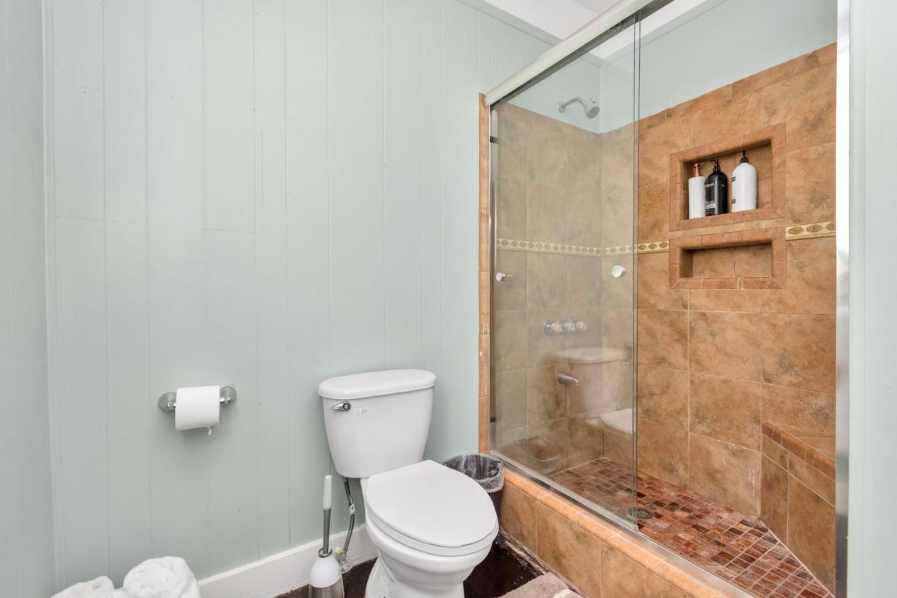2 Kitchens,2 Living Rooms,4 Bedrooms-Close To All! Galveston Kültér fotó