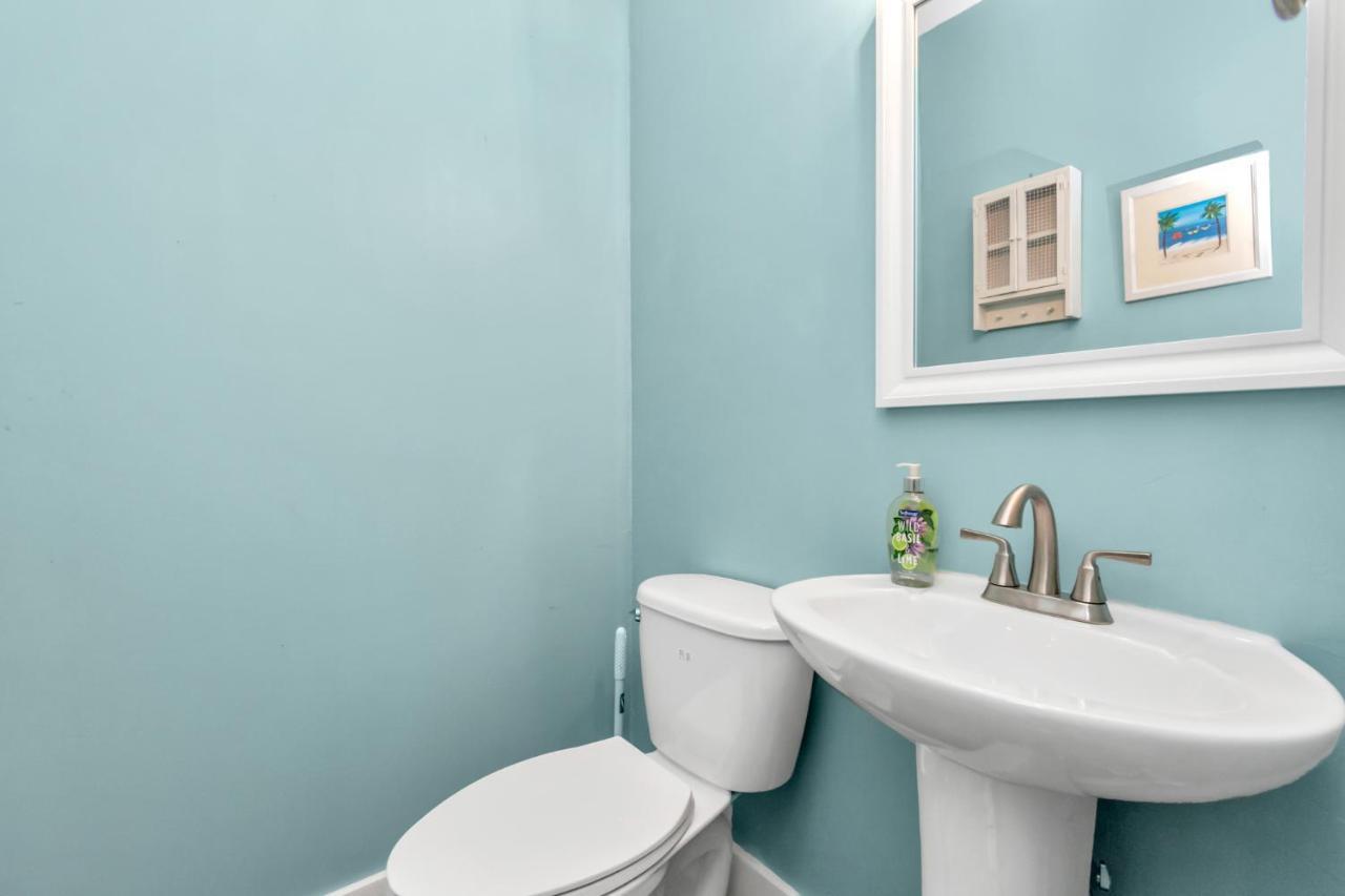 2 Kitchens,2 Living Rooms,4 Bedrooms-Close To All! Galveston Kültér fotó